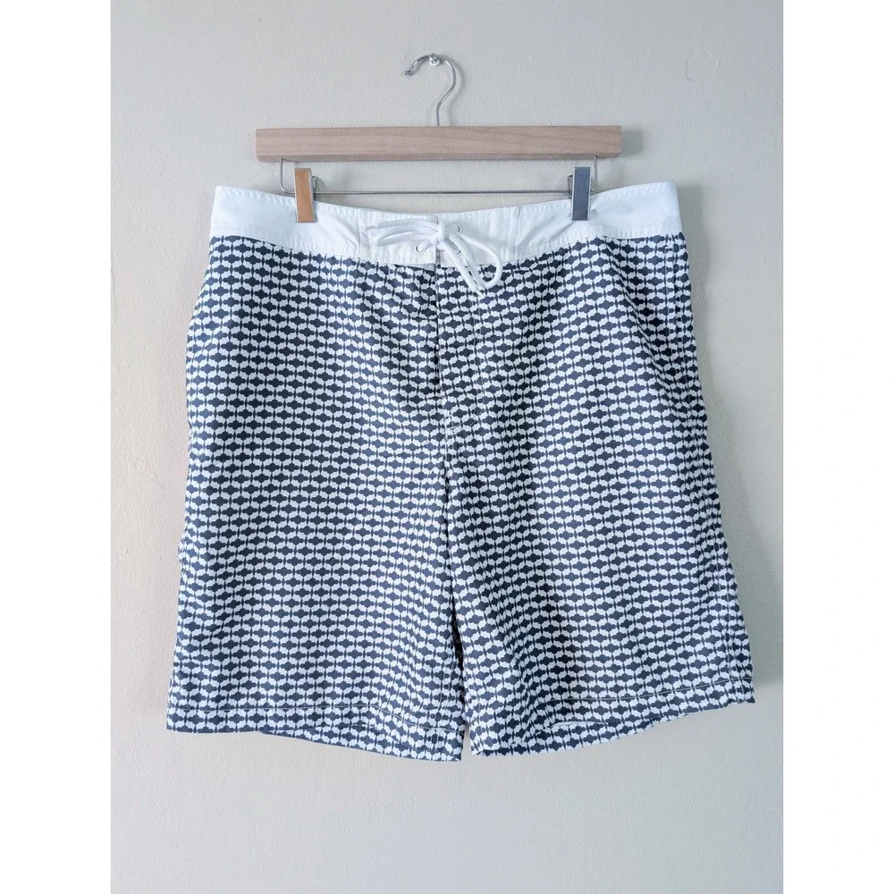 Gap Men's Board Shorts L Navy White Geometric Print Summer Beach Vacation Casual